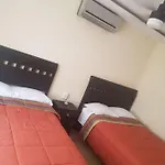 Lujoso Departamento en Zona Dorada de Acapulco
