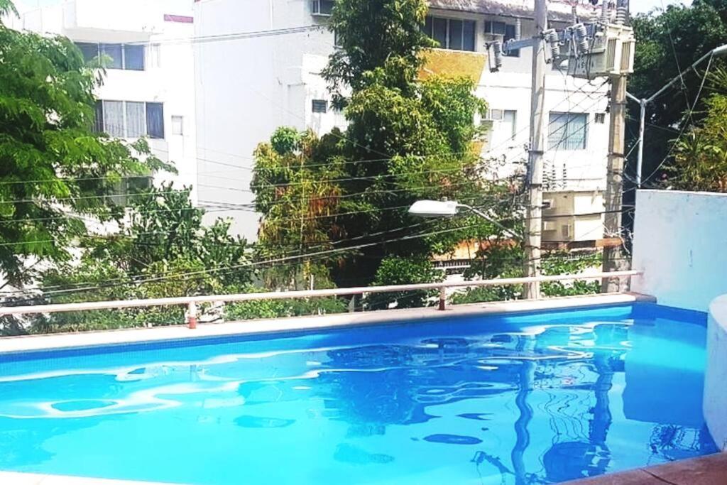 Lujoso Departamento En Zona Dorada De Acapulco